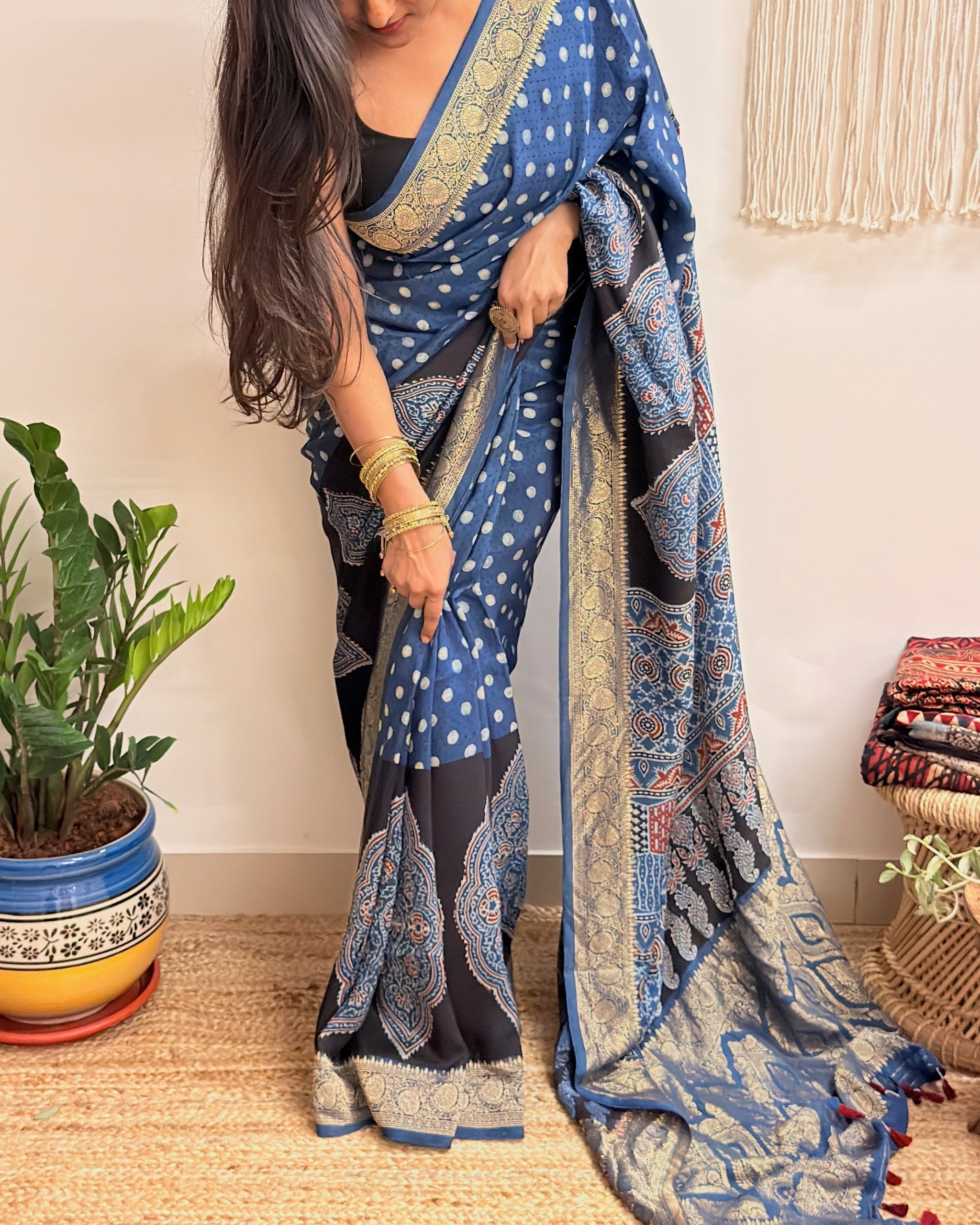 Dola Silk