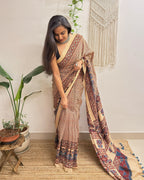 Sukoon: Cream Checkered Ajrakh Handblock Printed Mul Cotton Saree